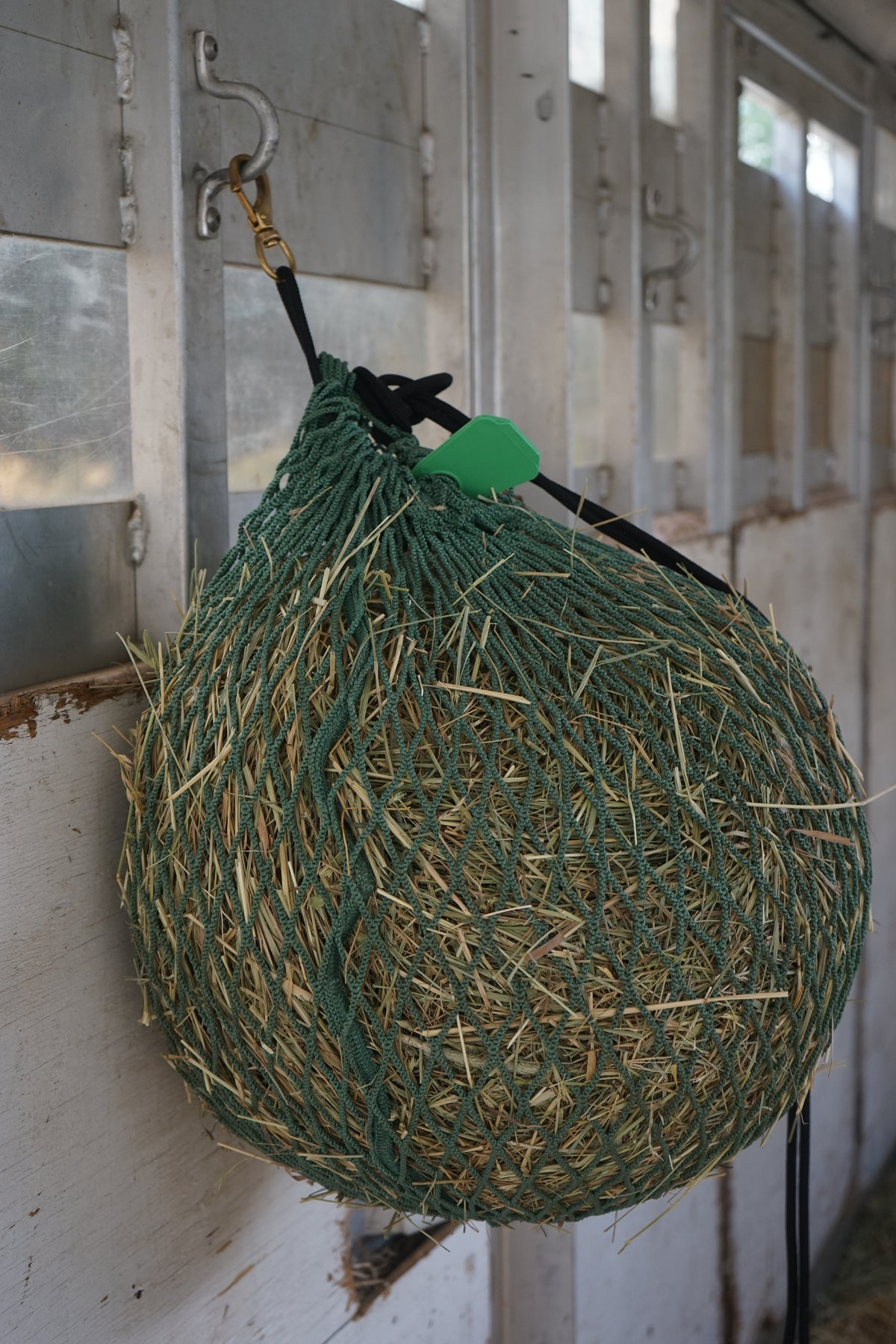 Nag Bags Hay Nets - Top Quality, Knotless Netting.