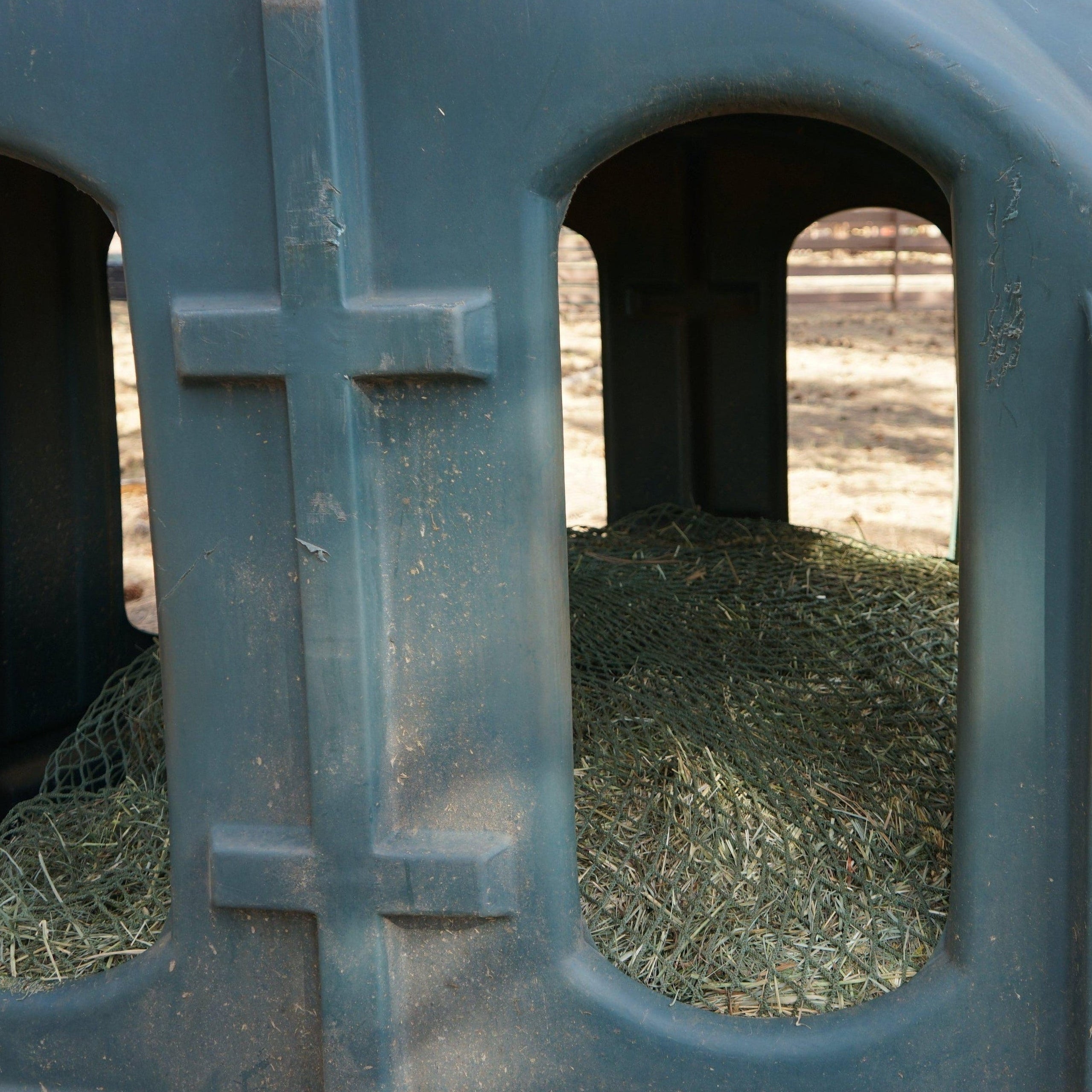 Hay House Nets-slow_hay_net_feeders-NAG Bags
